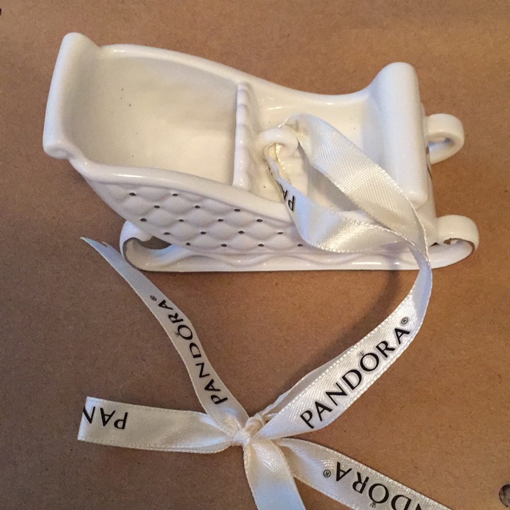 Pandora Ornament - 2014 - NWOB